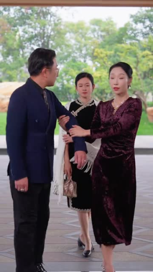 离婚后，被三个儿媳宠上天（30集）剧好看短剧推荐