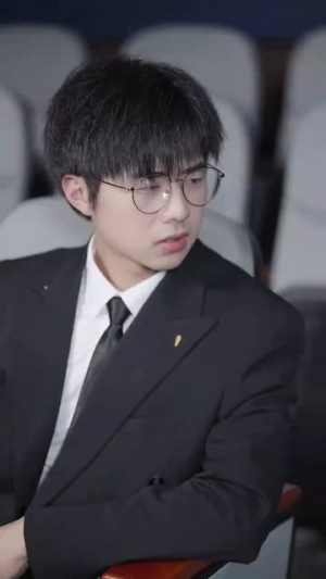 为了救哥哥爸妈生了我（22集）热播短剧重燃