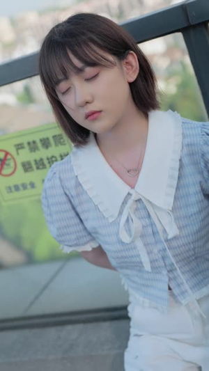 千金小姐她不装了$千金小姐每天都在装穷（96集）全集完整版