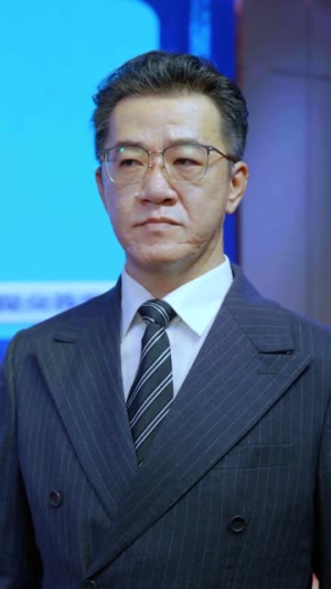 我中专生横扫全球数学大赛（42集）短剧免费观看